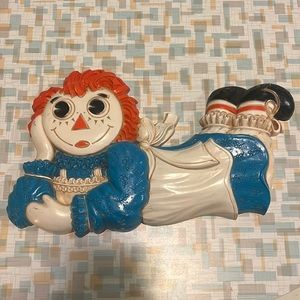 Vintage Raggedy Anne decor